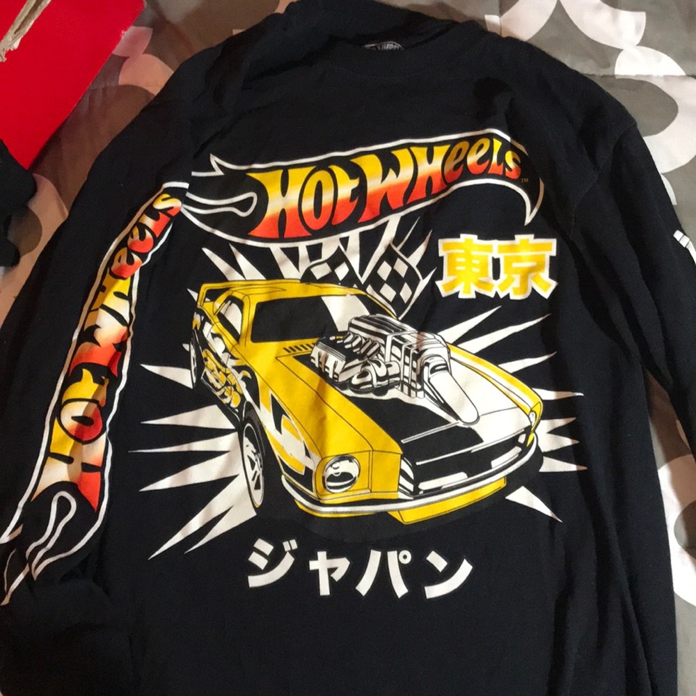 Long sleeve